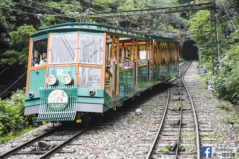 Rokko-Cable-Car-14