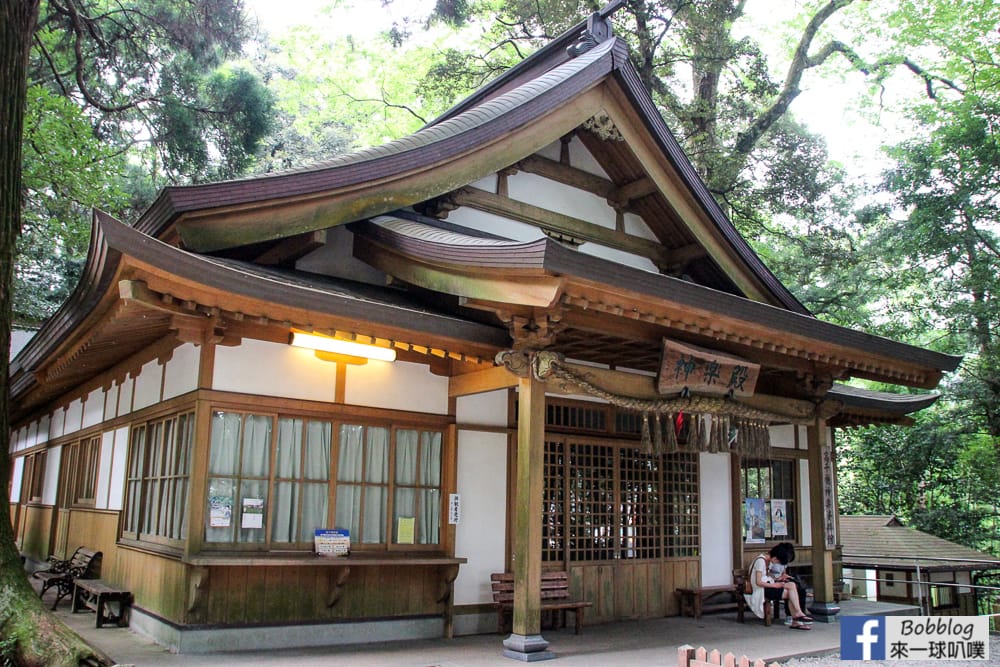 takachiho-Shrine-8