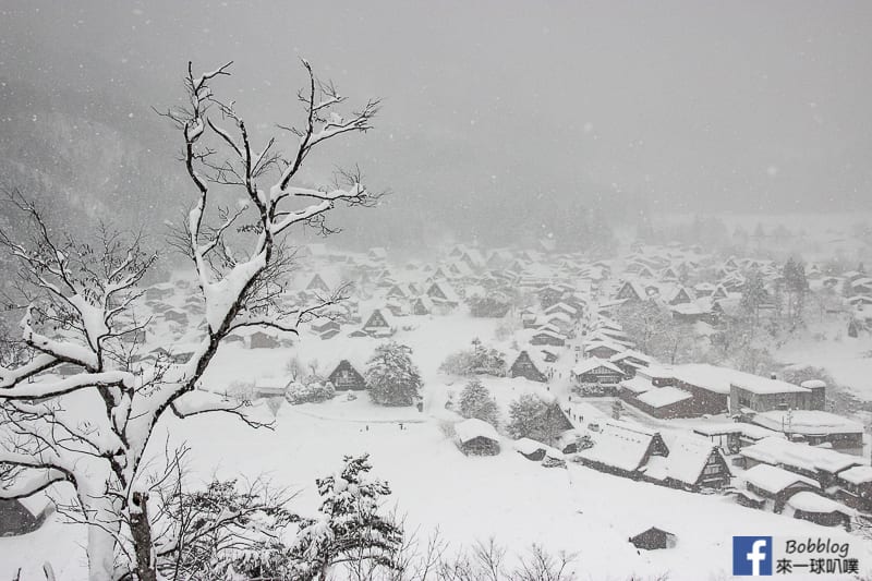 winter-shirakawa-go-Observation-deck-11