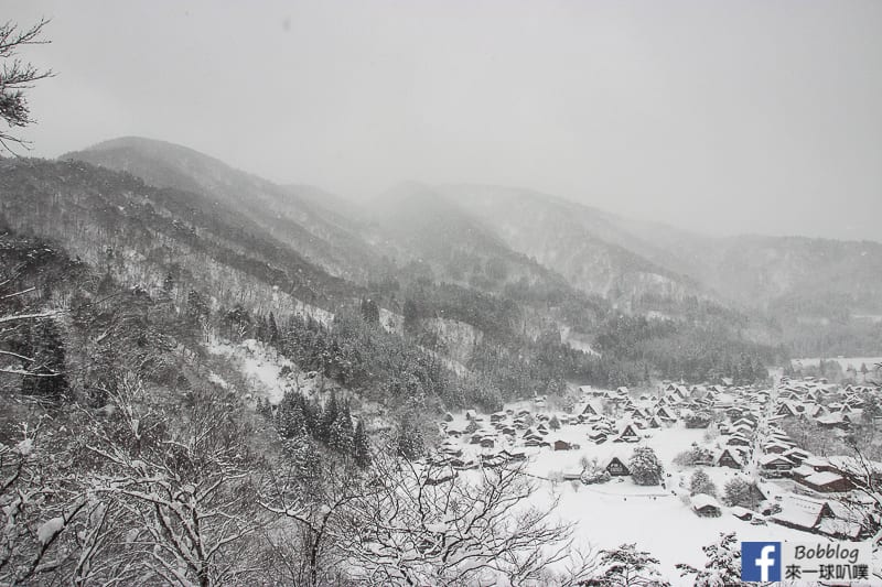 winter-shirakawa-go-Observation-deck-15