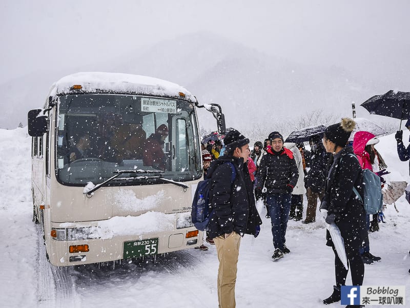 winter-shirakawa-go-Observation-deck-28