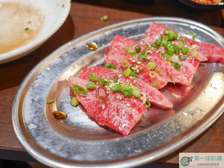 沖繩名護燒肉推薦|焼肉ホルモン一直線名護本店、和牛肉質不錯、價格合理