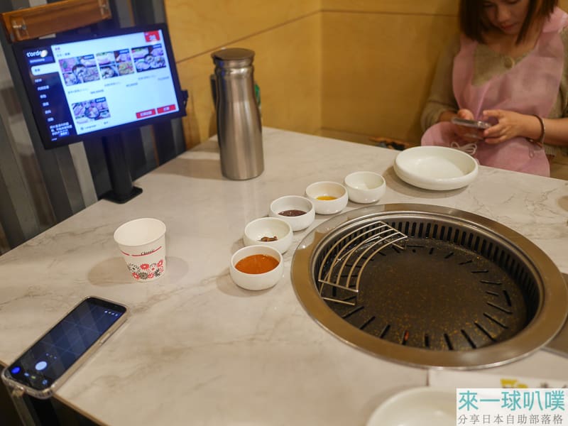 首爾明洞燒烤BBQ|黃金牧場明洞本店、有人幫烤、價格稍高