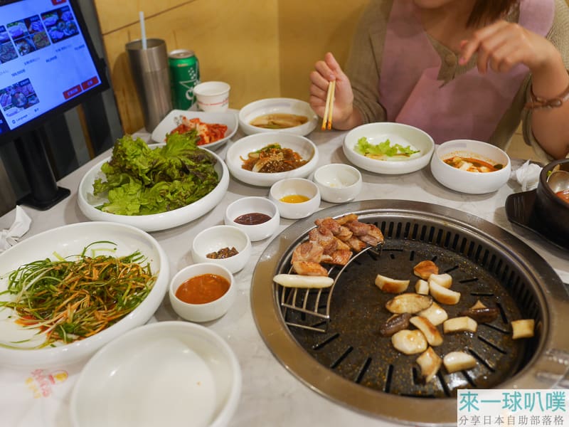 首爾明洞燒烤BBQ|黃金牧場明洞本店、有人幫烤、價格稍高