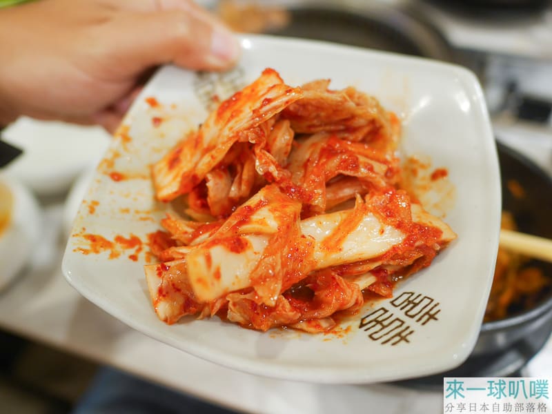 首爾明洞燒烤BBQ|黃金牧場明洞本店、有人幫烤、價格稍高