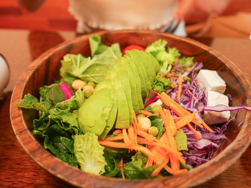 首爾明洞美食|Vegan Kitchen、人氣素食餐廳、餐點不錯吃
