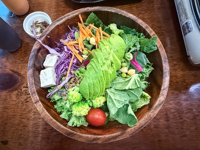 首爾明洞美食|Vegan Kitchen、人氣素食餐廳、餐點不錯吃