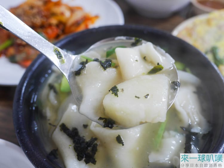 首爾三清洞美食|三清洞麵疙瘩、海鮮蔥煎餅、好吃辣炒章魚