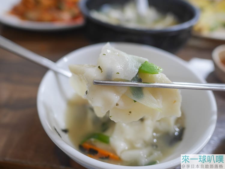 首爾三清洞美食|三清洞麵疙瘩、海鮮蔥煎餅、好吃辣炒章魚