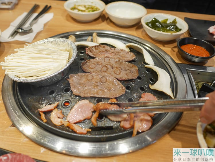 首爾明洞燒肉BBQ推薦|COW&PIG Myeongdong、韓牛豬鴨肉吃到飽、服務好 @來一球叭噗 首爾明洞燒肉BBQ推薦|COW&PIG Myeongdong、韓牛豬鴨肉吃到飽、服務好