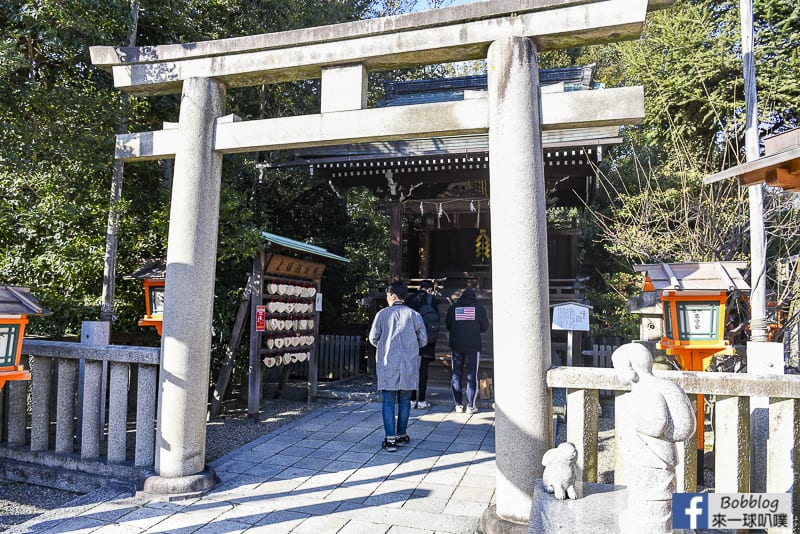 Yasaka-Shrine-16