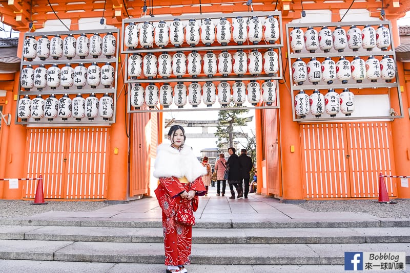 Yasaka-Shrine-24