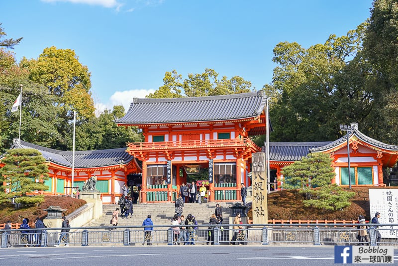 Yasaka-Jinja-4