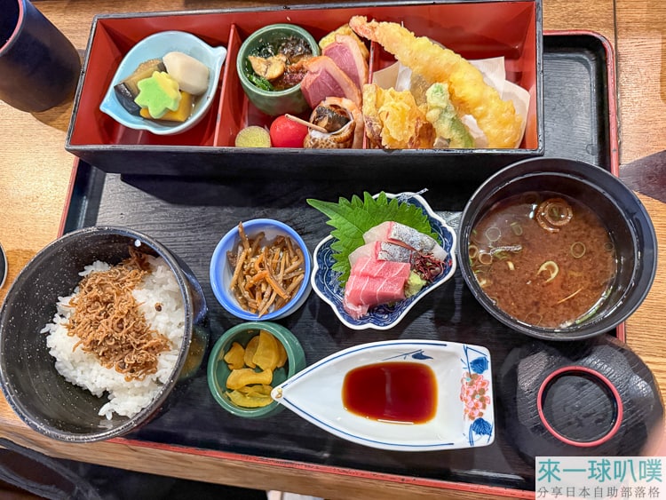 大阪通天閣美食|六鮮 通天閣本店、海鮮壽司炸物定食