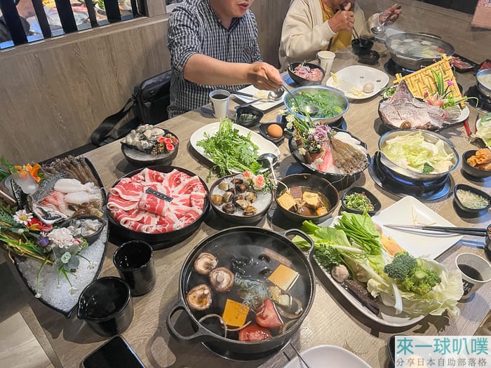 嘉義美食|野川堂秘境鍋物 嘉義店、豐富自助吧吃到飽