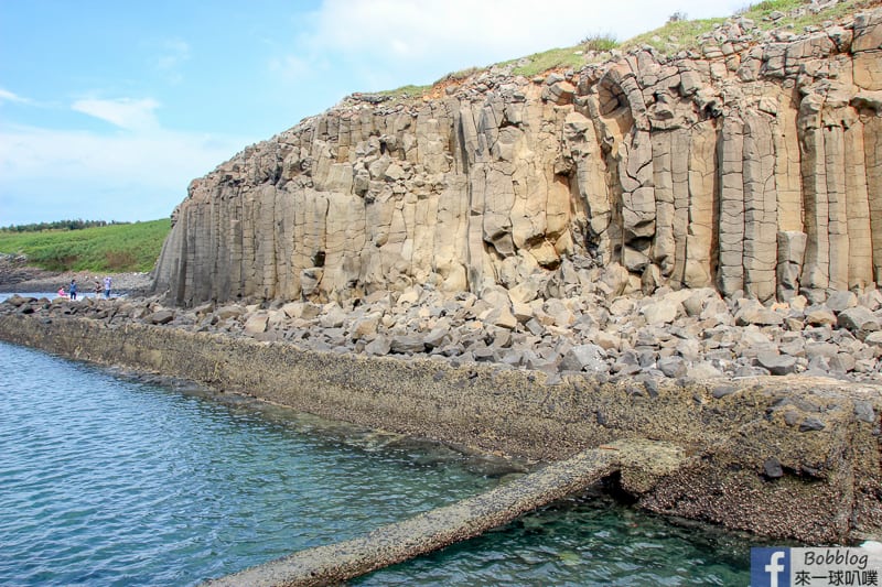 Chixi-Rock-Waterfall