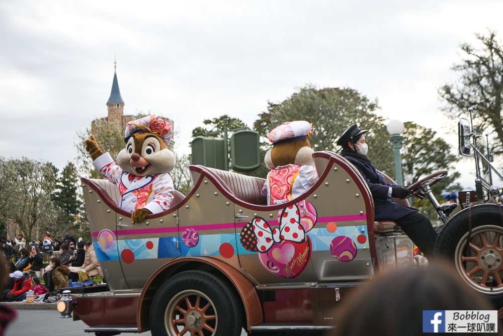 2023disney-parade-3