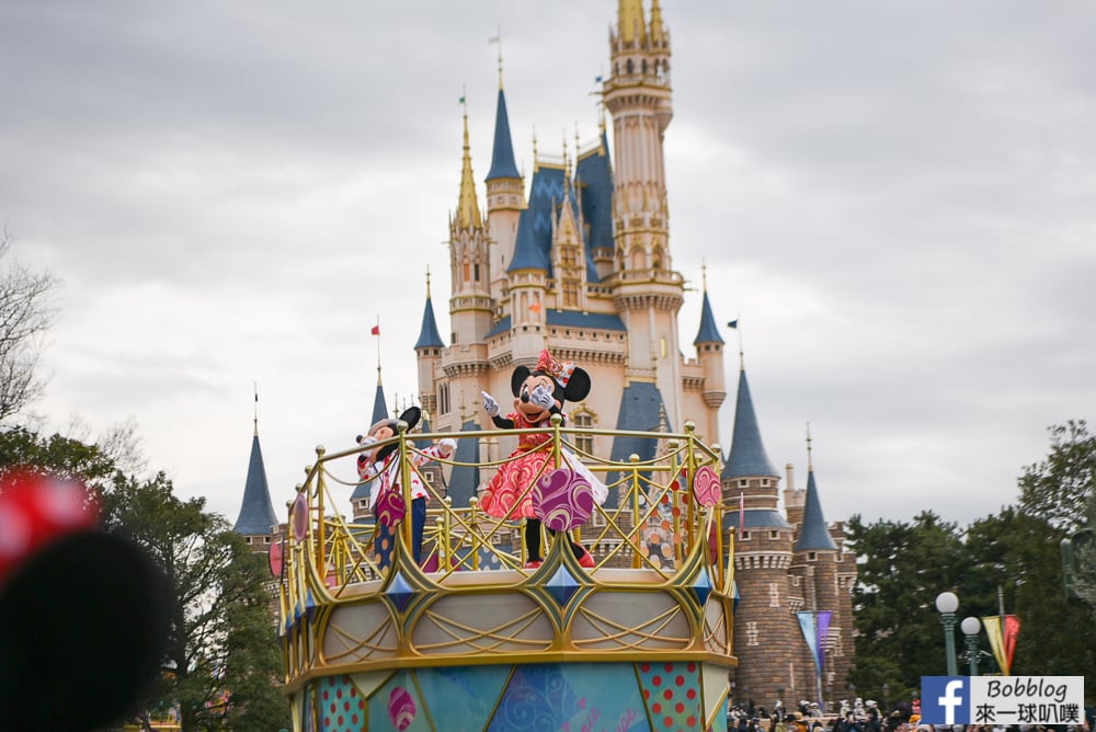 2023disney-parade-5