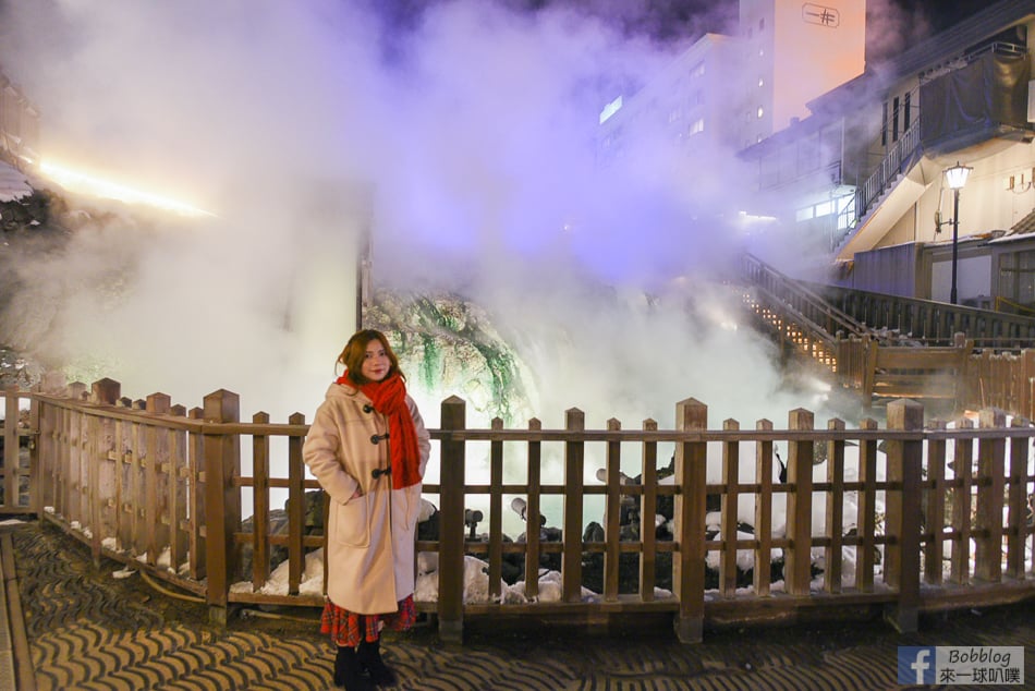 night-kusatsu-onsen-25